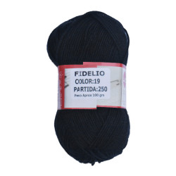 Fidelio hilado acrilico sedificado