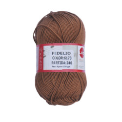Fidelio hilado acrilico sedificado